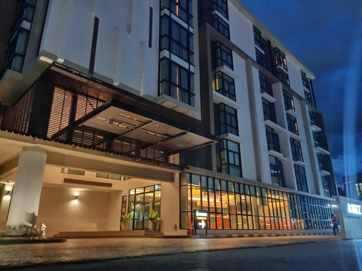 Abizz Hotel Lampang Airport Luaran gambar
