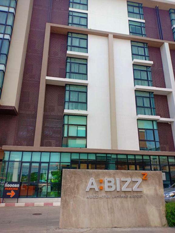 Abizz Hotel Lampang Airport Luaran gambar