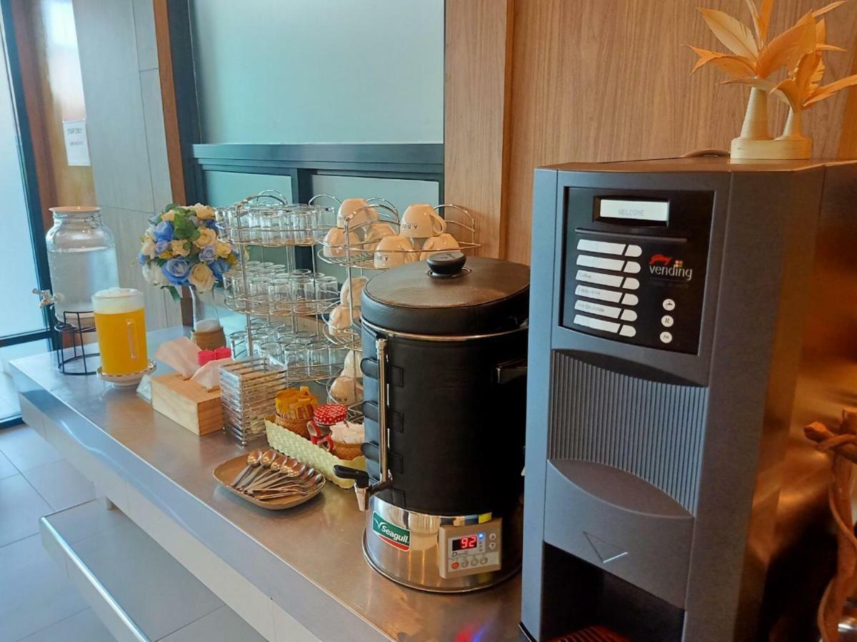 Abizz Hotel Lampang Airport Luaran gambar