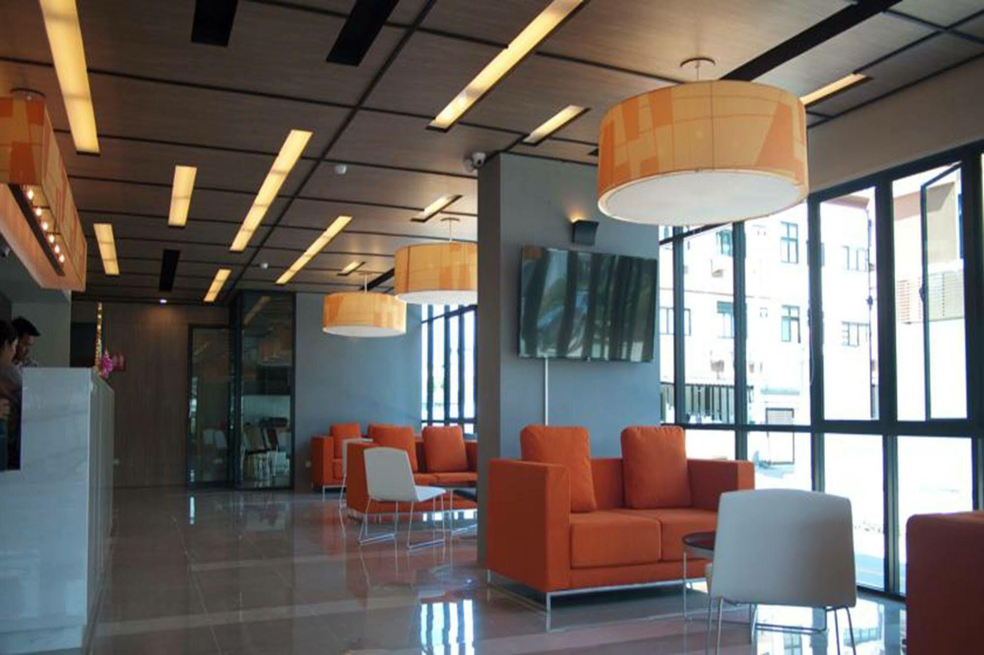 Abizz Hotel Lampang Airport Luaran gambar
